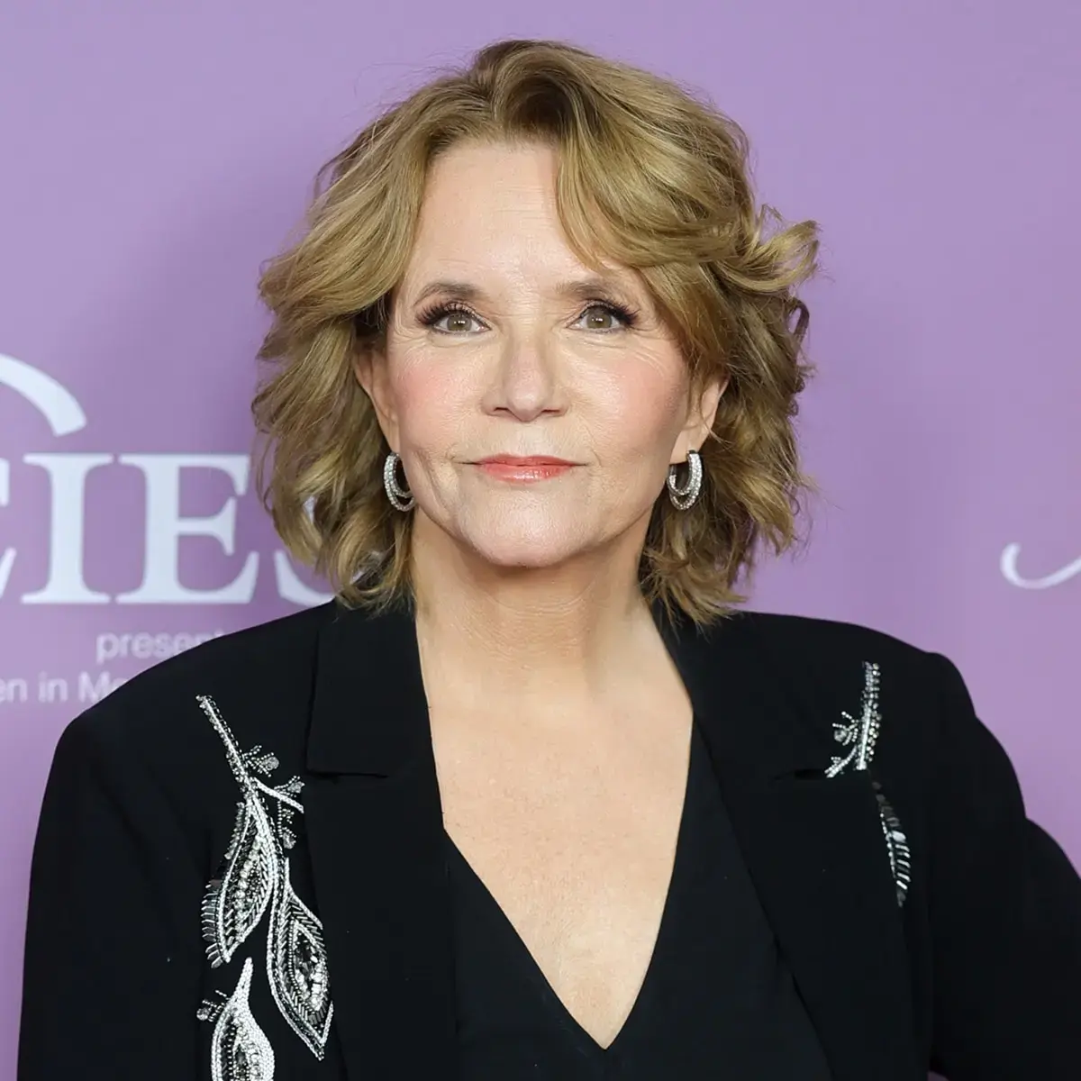 Anna Pigeon Cast lăudă stilul regizorului Lea Thompson
