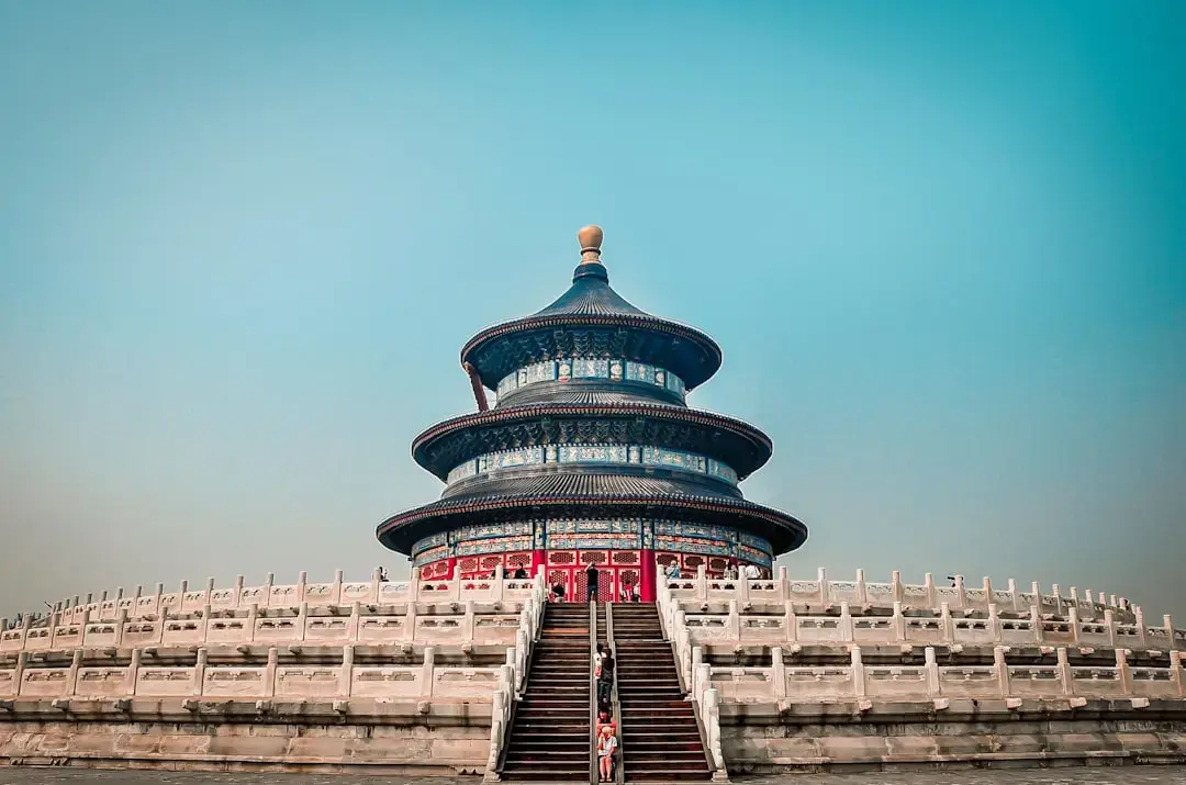 Beijing Duk a dezvăluit în sfârșit albumul de debut Paradise