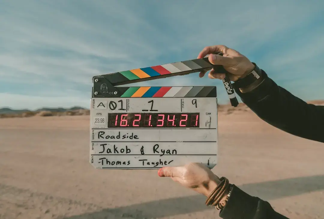 Ceasurile din film: detalii care captivează publicul