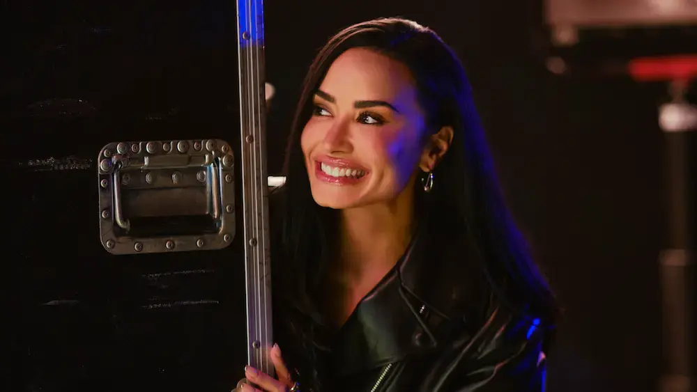 Demi Lovato va avea o surpriză în rolul lui Mitchie Torres în Camp Rock 3