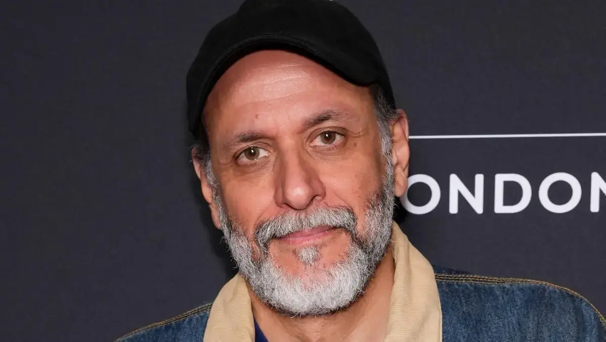 Filmul „Artificial” al lui Luca Guadagnino despre Sam Altman în Talks with Neon