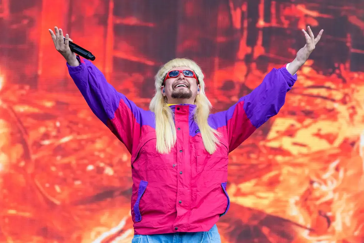 Fundația Oliver Tree lansează pentru a sprijini artiștii creativi
