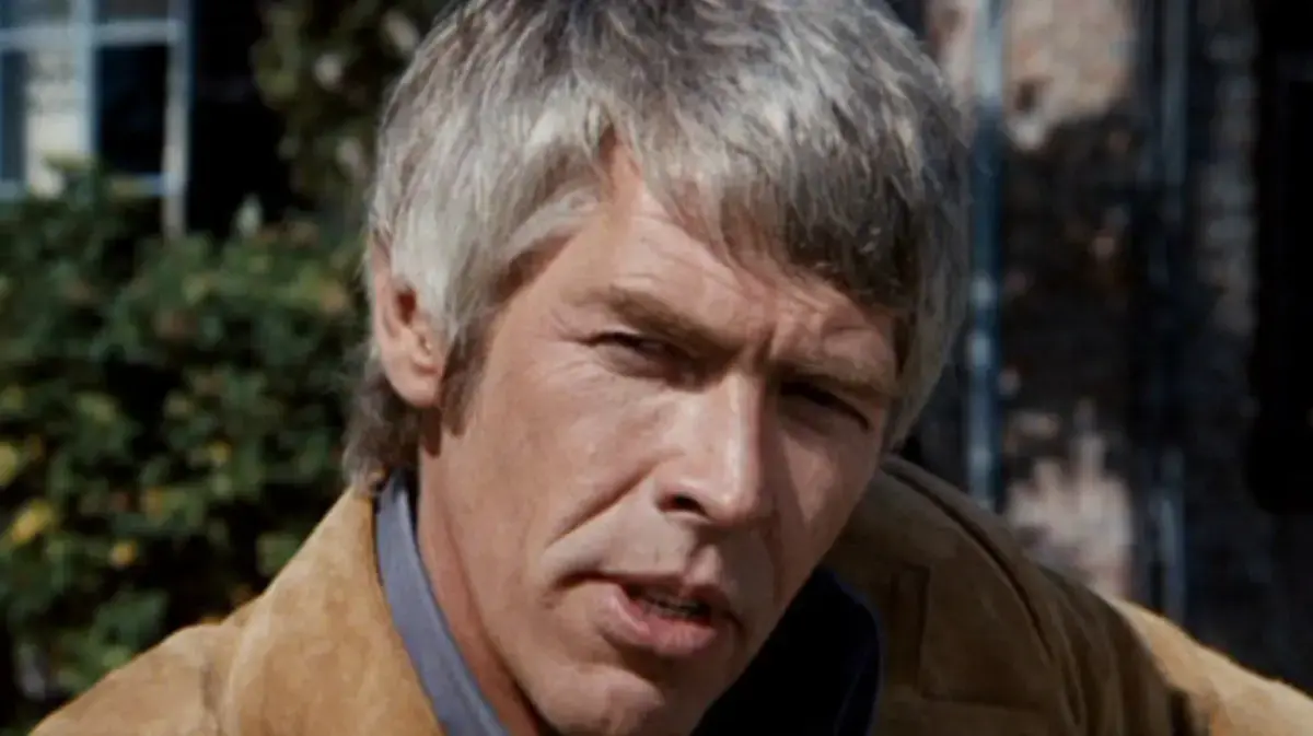 James Coburn, o bijuterie ascunsă într-o adaptare Crichton