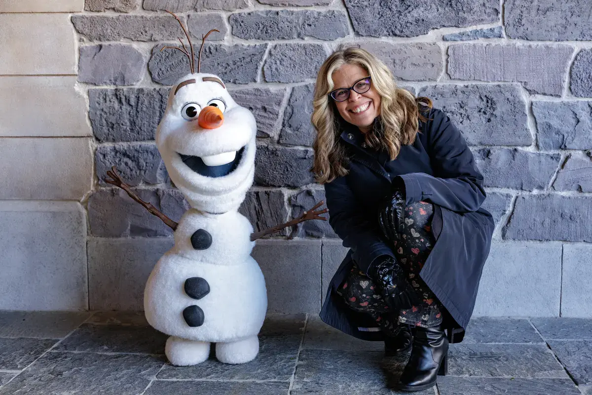 Leslie Iwerks explorează viziunea creativă din spatele magiei Disney