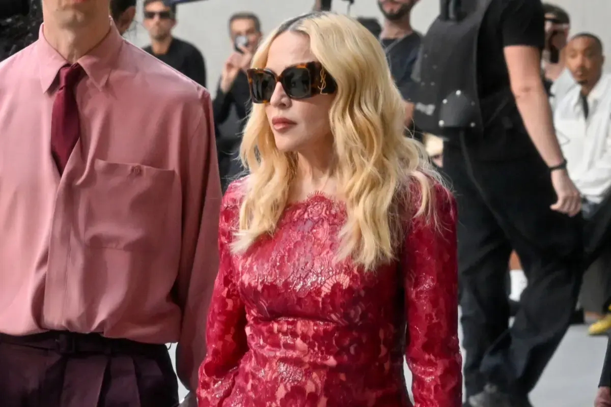 Madonna trage un semnal de alarmă: Inteligența artificială subminează arta