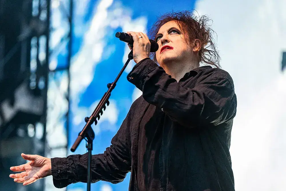 The Cure a cucerit Øyafestivalen: O ploaie de emoții pe scenă
