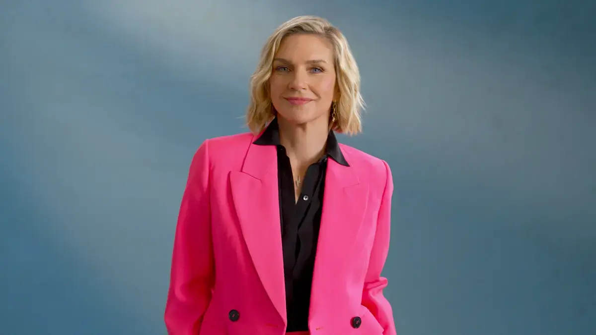 Vince Gilligan și Rhea Seehorn, din nou împreună, într-un thriller Apple TV+