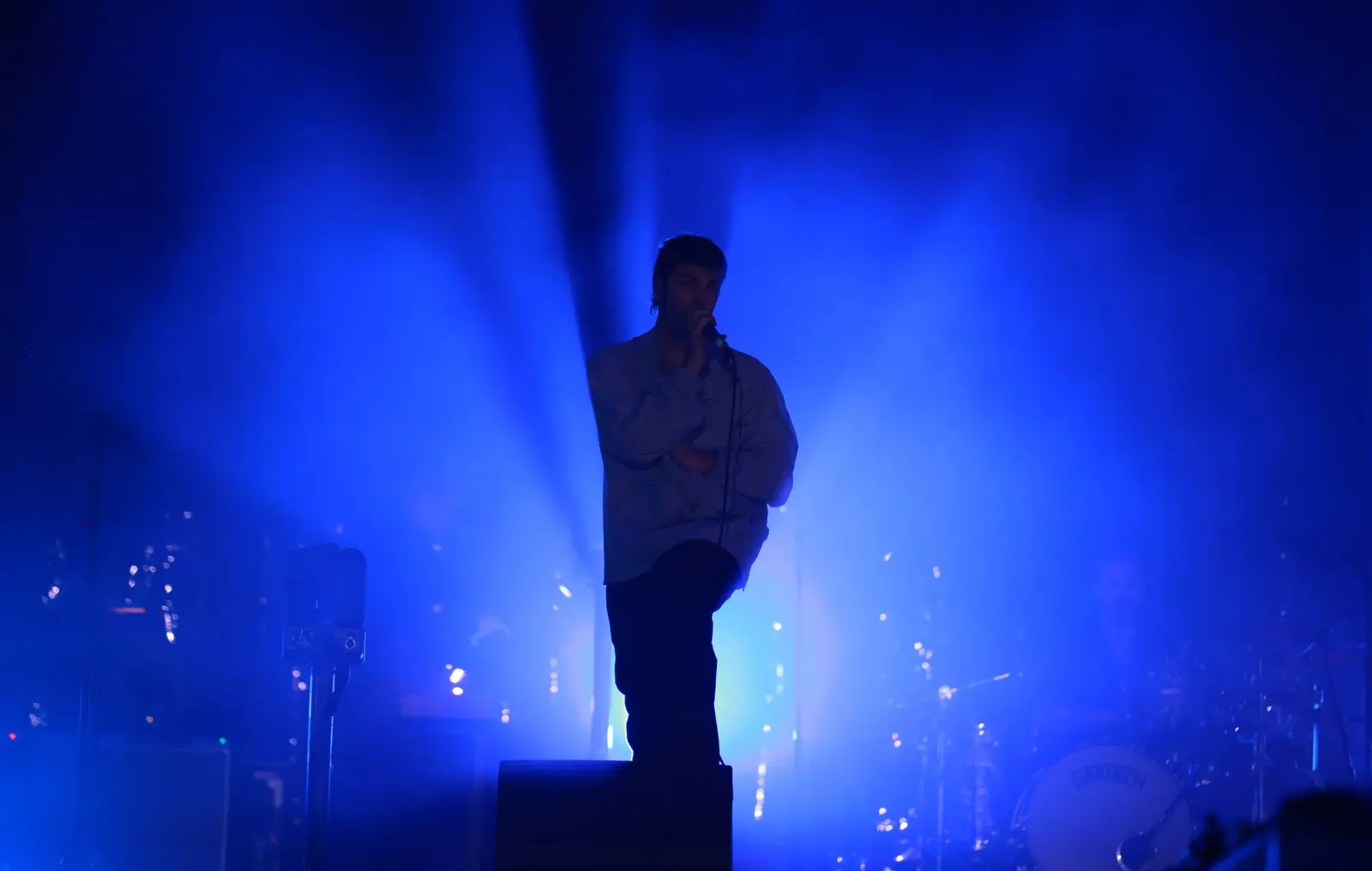 Fontaines D.C. reflectă la an de turbulențe și lansează „Dopamine Chamber” la Roundhouse