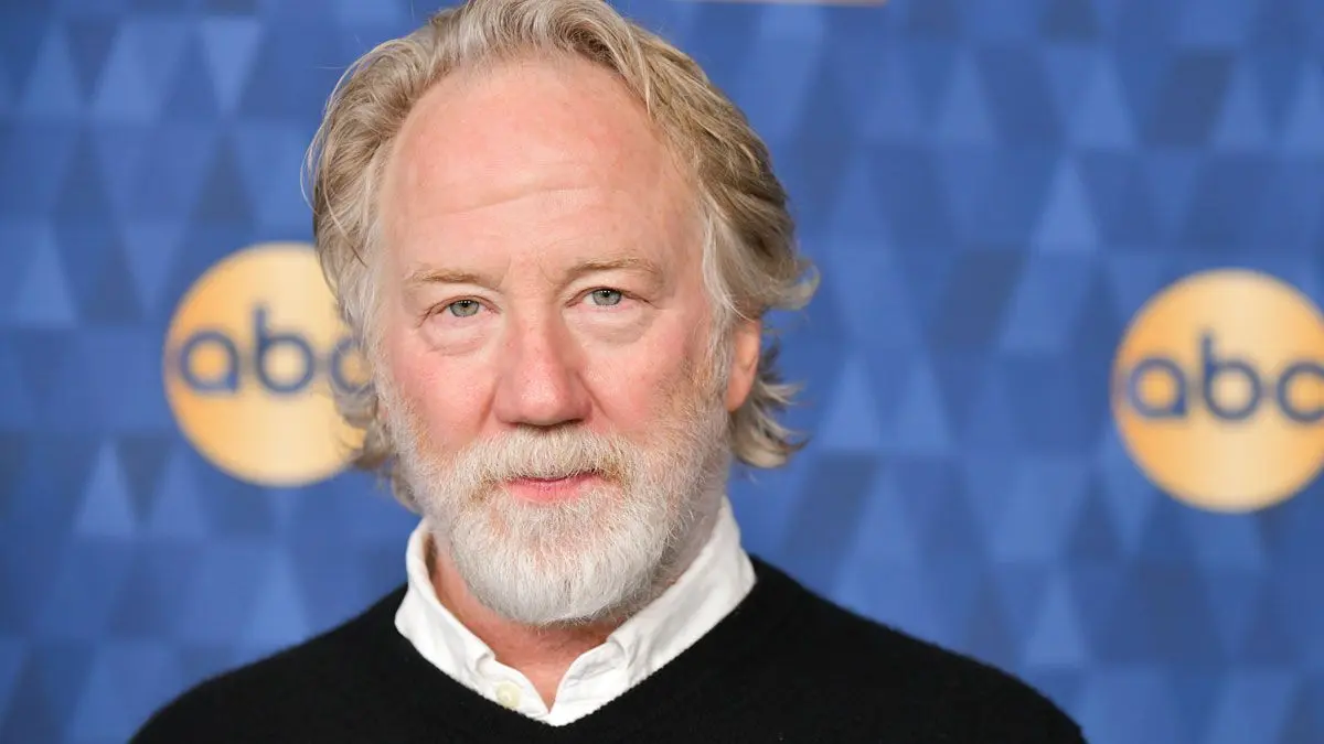 Județul a retras acuzările de abuz sexual contra actorului Timothy Busfield