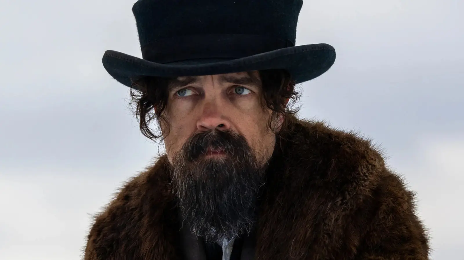 Thrillerul western cu Peter Dinklage devine hit pe Netflix