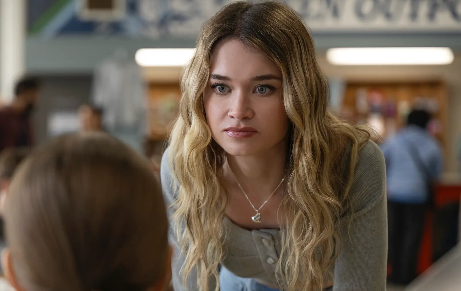 Prime Video lansează o nouă serie Stephen King: Carrie, „ aproape perfectă